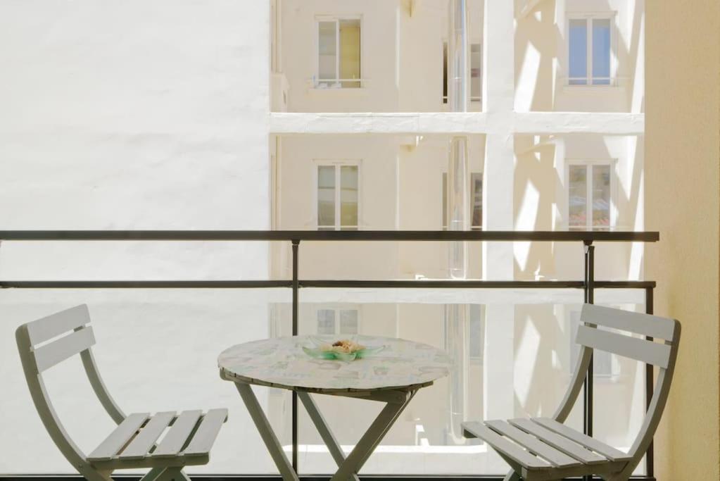 Super T2 Climatise Avec Balcon A Pied Plage Catalan Marseille Ngoại thất bức ảnh